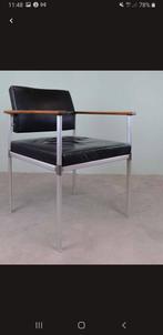 Lübke fauteuil jaren 70 teakhouten armleggers, Ophalen, Gebruikt, 50 tot 75 cm