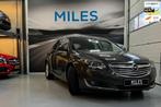 Opel Insignia 1.6 T Cosmo TREKHAAK !, Auto's, Opel, Euro 5, Stof, Gebruikt, Zwart