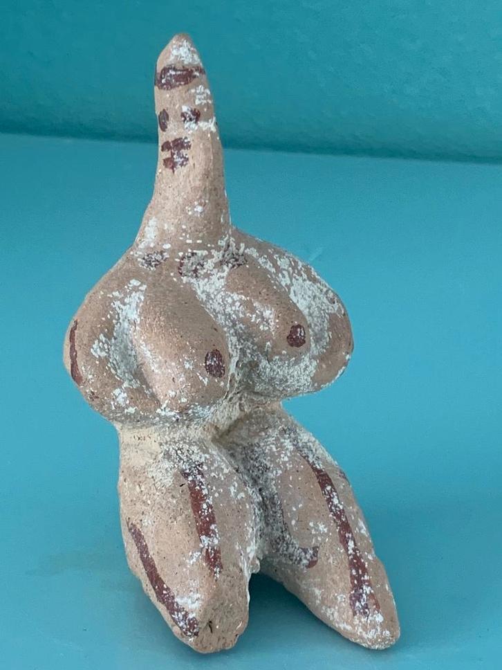 Vruchtbaarheidsbeeldje uit de Halaf-cultuur, 6500 jaar BC, Verzamelen, Mineralen en Fossielen, Fossiel, Ophalen of Verzenden
