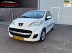 Peugeot 107 1.0-12V Urban Move - Airco - NAP - Elek. Ramen -, Voorwielaandrijving, Gebruikt, Zwart, 4 stoelen