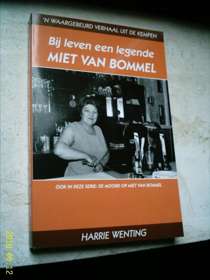 Miet van Bommel. Bij leven een legende(Harrie Wenting)., Boeken, Geschiedenis | Stad en Regio, Zo goed als nieuw, Ophalen of Verzenden