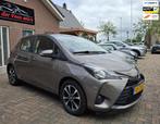 Toyota Yaris 1.0 VVT-i Comfort in nieuwstaat. o.a. lane- & g, Auto's, Voorwielaandrijving, Stof, Gebruikt, USB