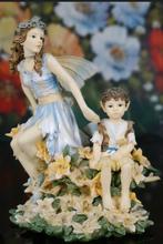 Christine Haworth Touch of the fairy yellow flowers, Ophalen of Verzenden, Gebruikt, Beeldje of Poppetje
