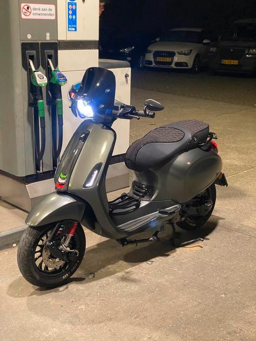 Vespa Sprint 80cc 2V, Fietsen en Brommers, Scooters | Vespa, Zo goed als nieuw, Vespa S, Maximaal 45 km/u, Benzine, Ophalen