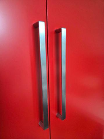 2x IKEA PAX deuren rood | Goede staat, met handgrepen - afbeelding 2