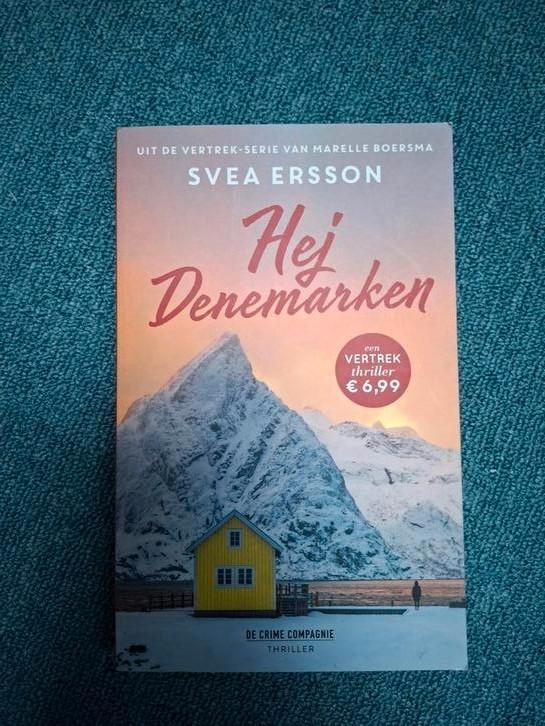 Svea Ersson - Hej Denemarken, Boeken, Thrillers, Zo goed als nieuw, Ophalen