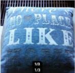 Kussen met tekst Ibiza blauw 40x40cm, Huis en Inrichting, Woonaccessoires | Kussens, Ophalen of Verzenden, Zo goed als nieuw, Blauw