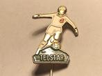 Metalen TELSTAR IJMUIDEN VOETBALCLUB Speld (Wit/Rood)., Verzenden, Zo goed als nieuw, Sport, Speldje of Pin