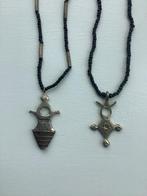 Twee Tuareg kruizen - Woestijnkruis berberkruis, Ophalen of Verzenden, Gebruikt, Zilver, Met hanger