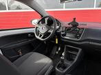 Volkswagen up! 1.0 BMT move up! AIRCO / DAB+ / BLUETOOTH / E, Voorwielaandrijving, Stof, Gebruikt, Wit