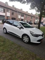 Renault Clio 1.5 DCI 66KW Estate 2015 Wit, Auto's, Renault, Voorwielaandrijving, 1160 kg, 4 cilinders, Wit