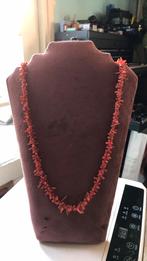 Collier bloedkoraal met gouden veiligheidsslotje, Ophalen of Verzenden, Gebruikt, Rood, Steen of Mineraal