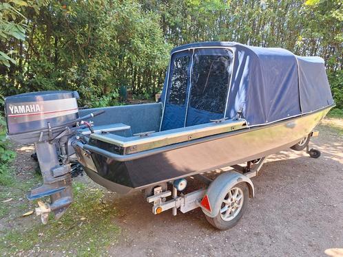 Karperboot-roofvisboot-consoleboot, Watersport en Boten, Vis- en Consoleboten, Zo goed als nieuw, 30 tot 50 pk, 3 tot 6 meter