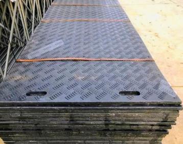 Rijplaten te huur beschikbaar voor biedingen
