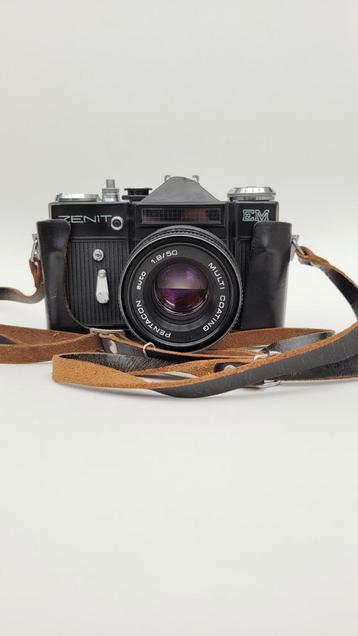 Zenit EM vintage spiegelreflexcamera USSR camera