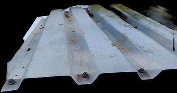 Golfplaat 2 stuks ca 100 x 120 plastic kunststof   beschikbaar voor biedingen