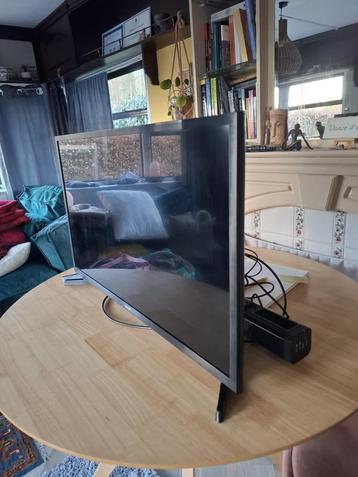Flatscreen Samsung 32 Inch beschikbaar voor biedingen