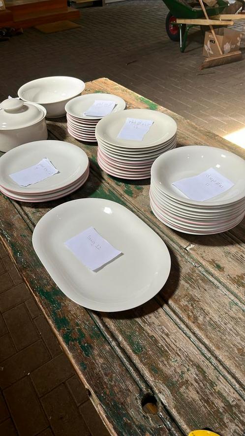 Serviesgoed rorstrand a la carte, Huis en Inrichting, Keuken | Servies, Overige stijlen, Porselein, Ophalen of Verzenden