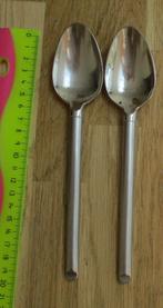 Bestek 2 lepels Futura 18-10 20,3cm  91gram mat ovaalrond, Ophalen of Verzenden, Rvs of Chroom