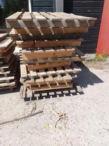 Palletes beschikbaar voor biedingen
