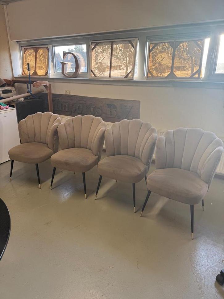 4 Richmond stoelen, khaki velvet, Huis en Inrichting, Stoelen, Gebruikt, Vier, Stof, Overige kleuren, Ophalen