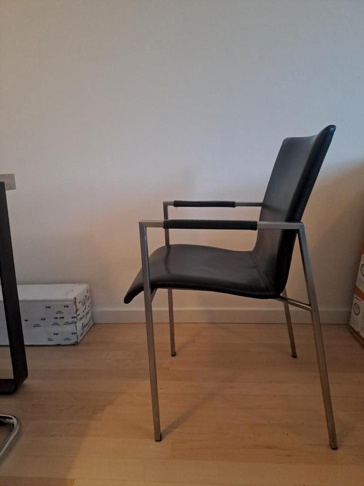 4 Designstoelen Zwart Leer, RVS Frame, Huis en Inrichting, Stoelen, Gebruikt, Vier, Leer, Metaal, Zwart, Ophalen