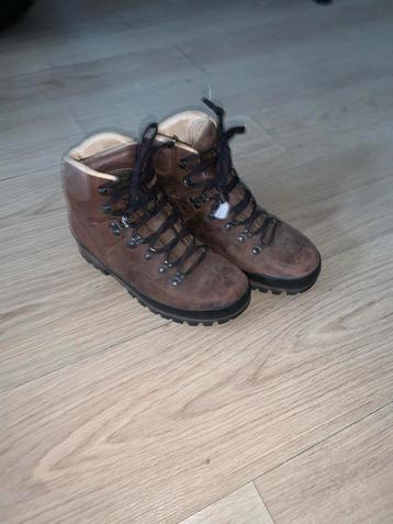 Meindl Wandelschoenen maat 39,5 zgan beschikbaar voor biedingen