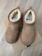 Ugg Classic Ultra Mini 38, Nieuw, Ophalen of Verzenden, Bruin, Ugg