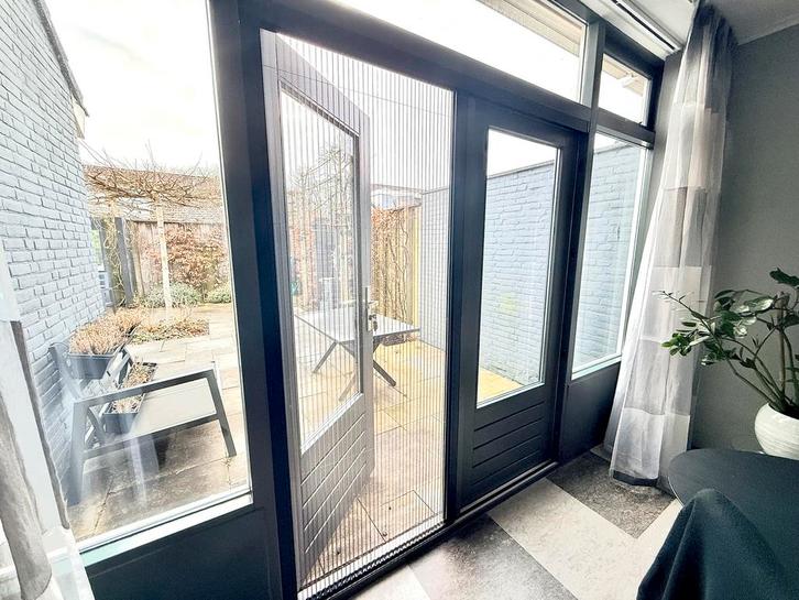 Twee Plissé schuif/rol- horren Unilux, Huis en Inrichting, Stoffering | Gordijnen en Lamellen, Zo goed als nieuw, 150 tot 200 cm