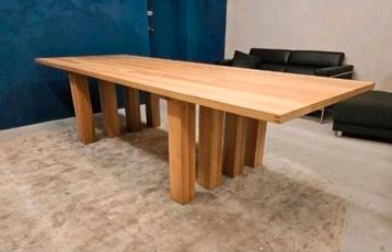 Cassina La Basilica 451 design eettafel Mario Bellini  beschikbaar voor biedingen
