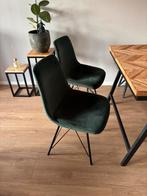 Twee groene velvet eetkamerstoelen van Giga Meubel, Huis en Inrichting, Ophalen, Gebruikt, Twee, Overige kleuren