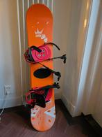Kinder snowboard 110cm met schoenen mt 33 2/3- Gebruikt, Ophalen, Gebruikt, Board