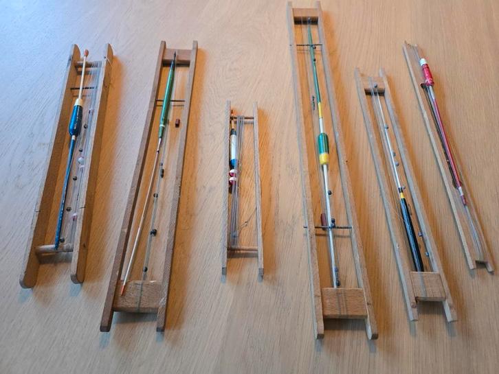 Diverse vintage antieke dobbers op houten haspels met lood, Watersport en Boten, Hengelsport | Algemeen, Zo goed als nieuw, Dobber of Lood
