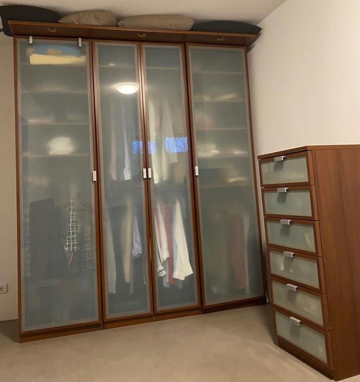 IKEA PAX kledingkast en ladenkastje GRATIS AFHALEN, Huis en Inrichting, Kasten | Kledingkasten, Gebruikt, 200 cm of meer, 50 tot 100 cm