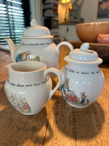 Wedgewood Peter Rabbit - theepot, suikerpot en melkkan beschikbaar voor biedingen