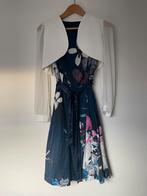 Steps cocktailjurk blauw bloem met witte bolero mt 36, Blauw, Ophalen of Verzenden, Zo goed als nieuw, Knielengte