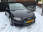 Audi A3 Sportback 1.8 TFSI Attraction Pro Line Facelift Clim, Auto's, Voorwielaandrijving, 15 km/l, Gebruikt, 1295 kg