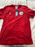Ajax T-shirt Oud Logo - Vintage Style, Ophalen of Verzenden, Zo goed als nieuw, Maat 52/54 (L), Rood