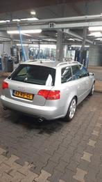 Audi A4 3.2 FSI V6 Avant Quat 188KW AUT 2005 Grijs, Auto's, Audi, Automaat, Cruise Control, 1800 kg, Zwart