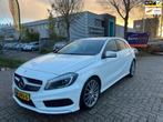 Mercedes-Benz A-klasse 180 - AMG - ALCANTARA - LEDER - NAP !, Voorwielaandrijving, Gebruikt, 4 cilinders, Handgeschakeld