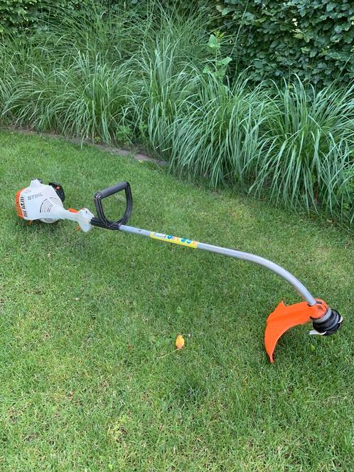 Stihl fs 38 bosmaaier/gras trimmer, Tuin en Terras, Bosmaaiers, Zo goed als nieuw, Benzine, Ophalen of Verzenden
