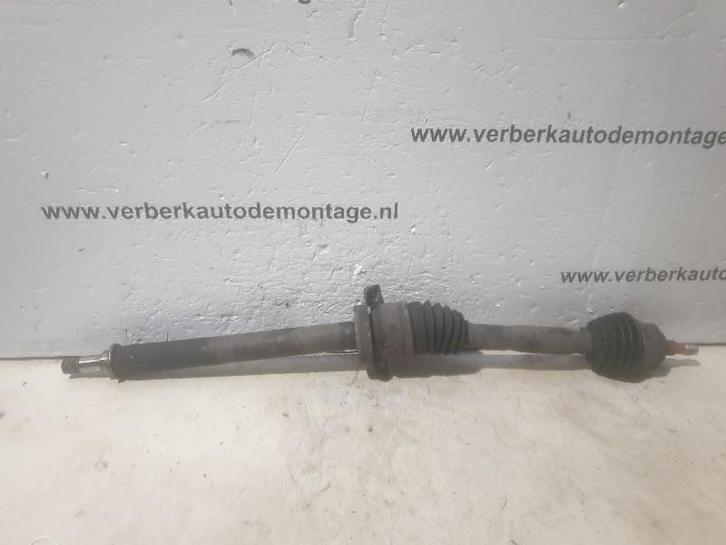 Aandrijfas Rechts Mercedes-Benz A (W168) (1997-07/2004-08), Auto-onderdelen, Transmissie en Toebehoren, Mercedes-Benz, Gebruikt