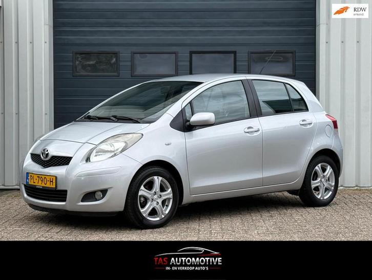 Toyota Yaris 1.3 VVTi Aspiration AUTOMAAT / AIRCO / APK, Auto's, Toyota, Te koop, Yaris, ABS, Airbags, Boordcomputer, Centrale vergrendeling
