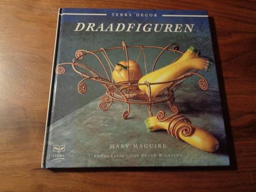 Draadfiguren - Mary Maguire, Boeken, Hobby en Vrije tijd, Nieuw, Overige onderwerpen, Ophalen of Verzenden