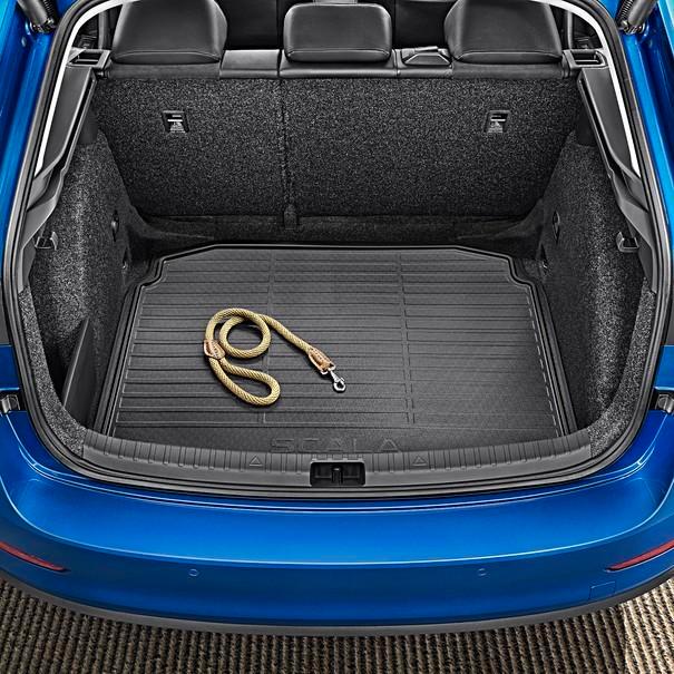 Nieuw dubbelzijdige kofferbakmat Skoda Scala variabele bodem, Auto diversen, Kofferbakmatten, Nieuw, Ophalen