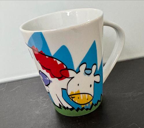 Melk beker mok met getekende koe, Huis en Inrichting, Keuken | Servies, Zo goed als nieuw, Kop(pen) en/of Schotel(s), Overige stijlen