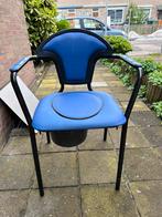 Blauwe Po stoel / toiletstoel met comfortabele zitting., Diversen, Verpleegmiddelen, Zo goed als nieuw, Ophalen