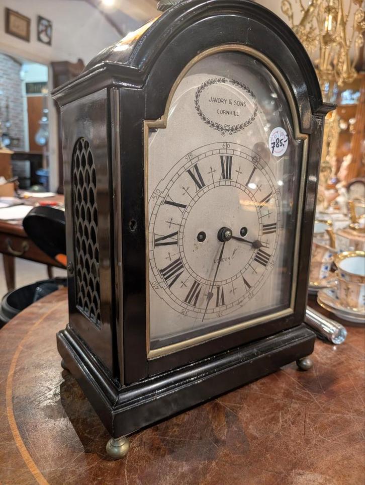 Antieke Engelse tafel klok 43 cm hoog. €750, Antiek en Kunst, Antiek | Klokken, Ophalen