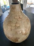 Vaas, capiz schelp, Ophalen