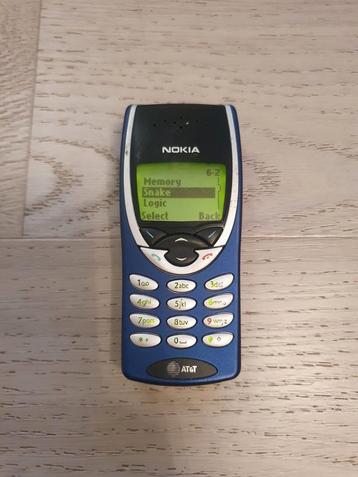 Zeldzame Nokia 8260 in perfecte staat  beschikbaar voor biedingen